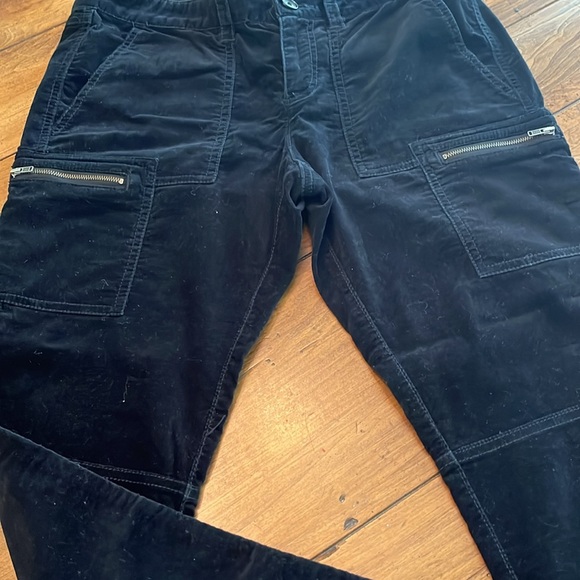 Women’s pants - Picture 3 of 9